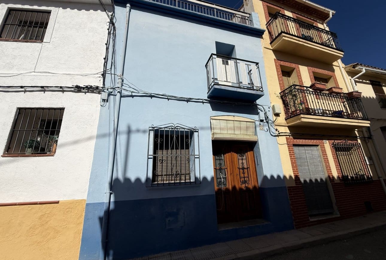4 bedroom Townhouse for sale in Vall de Laguart - € 130,000 (Ref: 10163440)