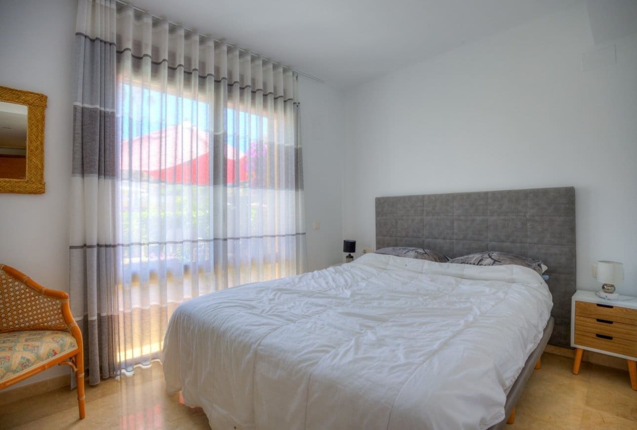 2 soverom Leilighet til salgs i Montemar med svømmebasseng garasje - € 330 000 (Ref: 10167166)