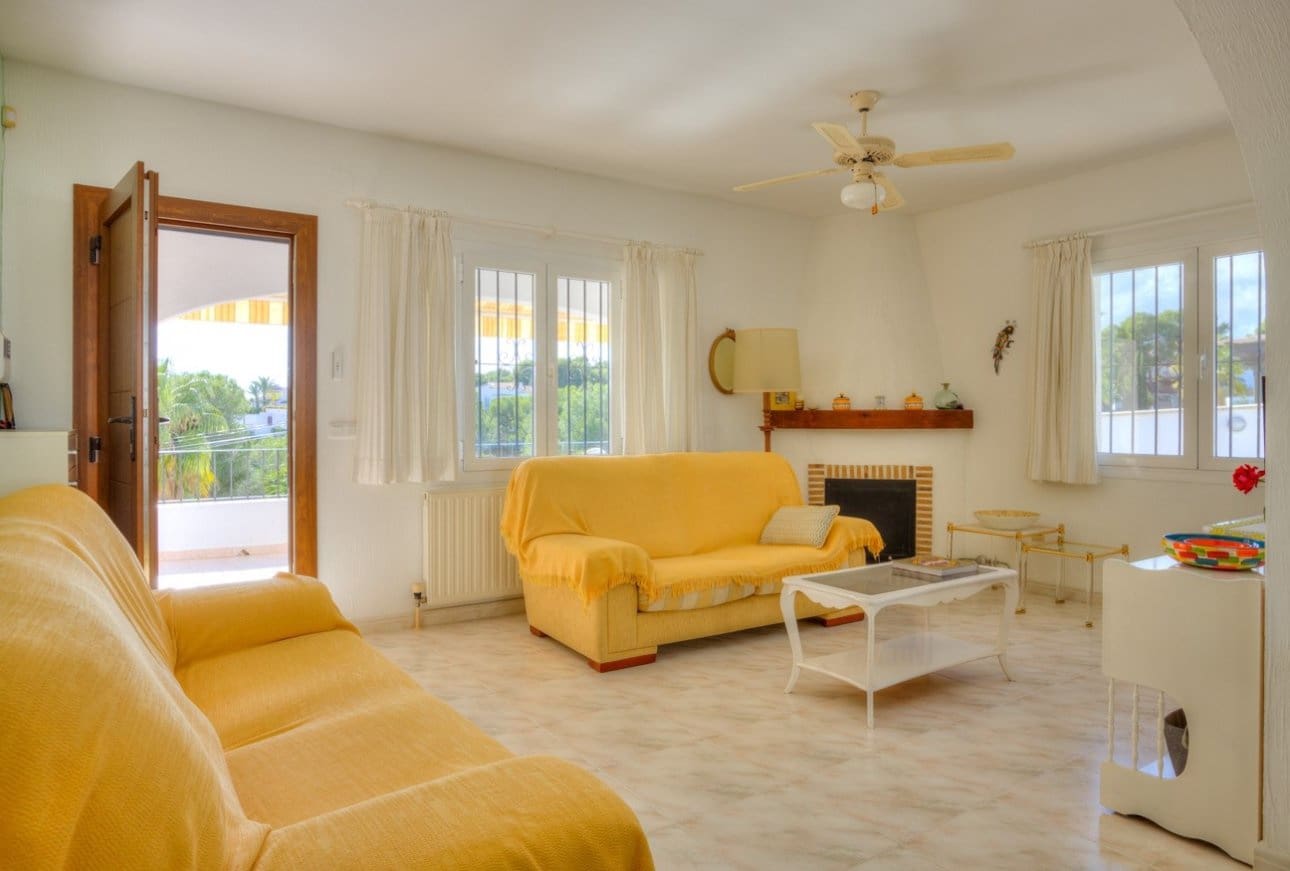 3 soverom Villa til salgs i Moraira med svømmebasseng - € 525 000 (Ref: 10172413)