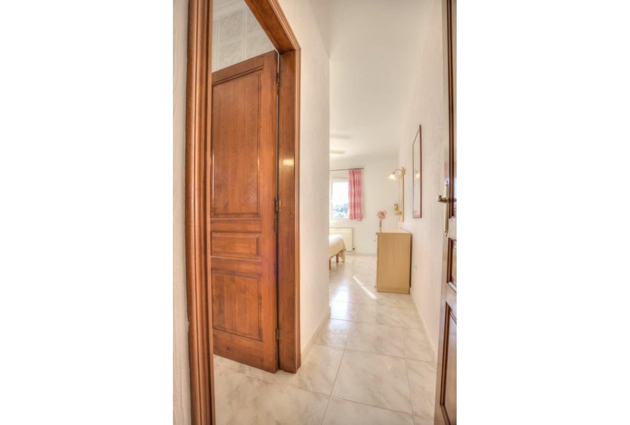 3 soverom Villa til salgs i Moraira med svømmebasseng - € 525 000 (Ref: 10172413)