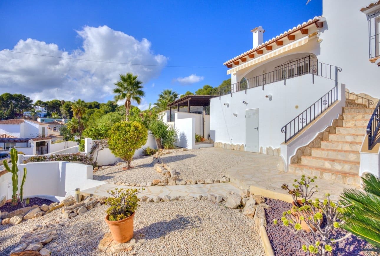 3 soverom Villa til salgs i Moraira med svømmebasseng - € 525 000 (Ref: 10172413)