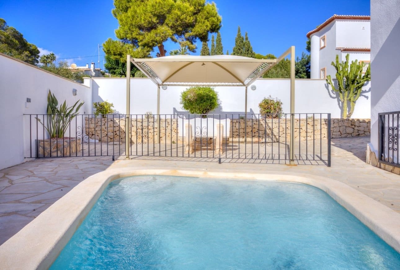 3 soverom Villa til salgs i Moraira med svømmebasseng - € 525 000 (Ref: 10172413)