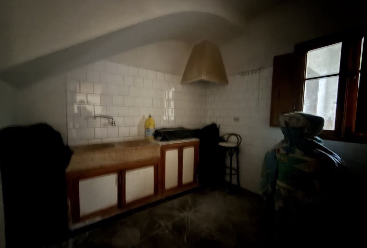 4 slaapkamer Huis te koop in Benissa - € 145.000 (Ref: 10175519)