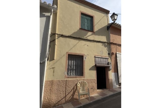4 slaapkamer Huis te koop in Benissa - € 145.000 (Ref: 10175519)