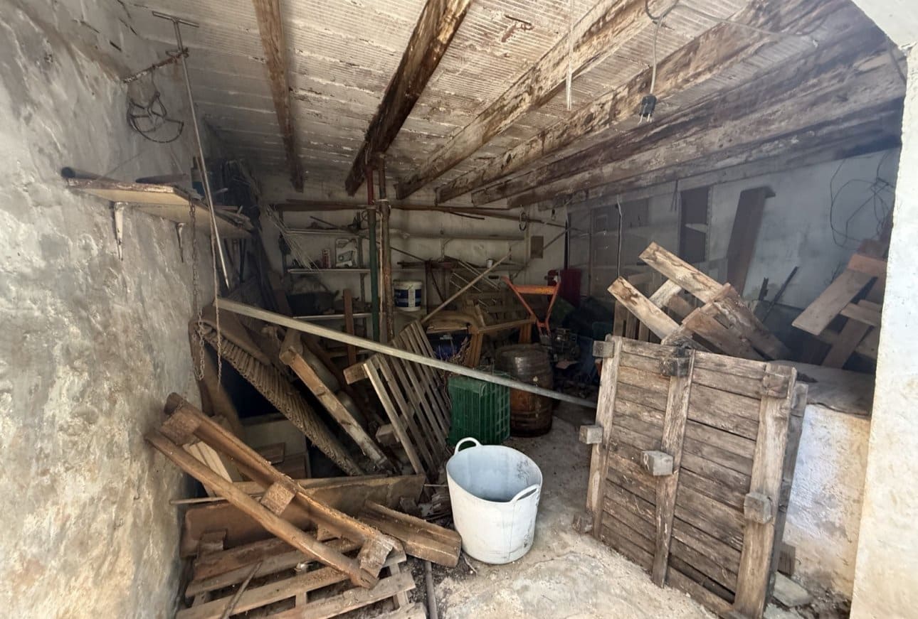 4 slaapkamer Huis te koop in Benissa - € 145.000 (Ref: 10175519)