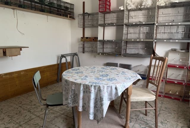 4 slaapkamer Huis te koop in Benissa - € 145.000 (Ref: 10175519)