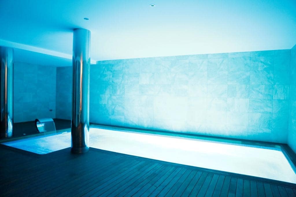 4 bedroom Villa for sale in Moraira with pool garage - € 2,190,000 (Ref: 1835721)