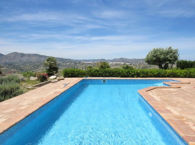 3 slaapkamer Villa te koop in Benissa met zwembad garage - € 1.150.000 (Ref: 2117559)