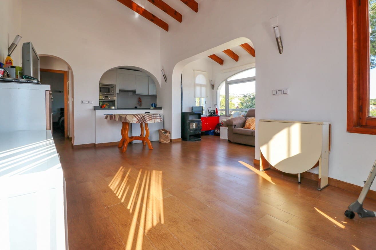 3 slaapkamer Villa te koop in Benissa met zwembad - € 495.000 (Ref: 4259028)