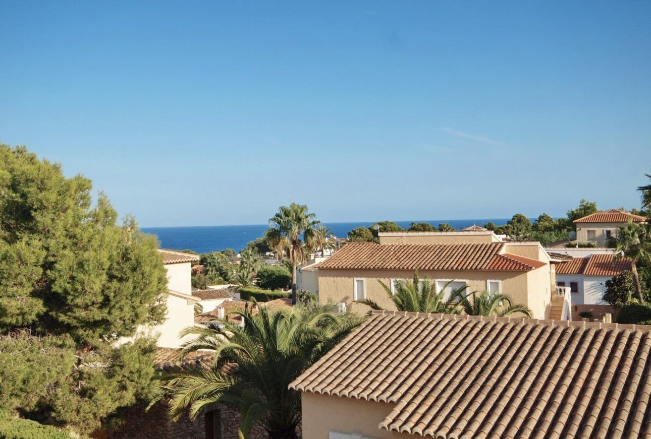 3 quarto Bungalow para venda em Benissa com piscina garagem - 350 000 € (Ref: 4951725)