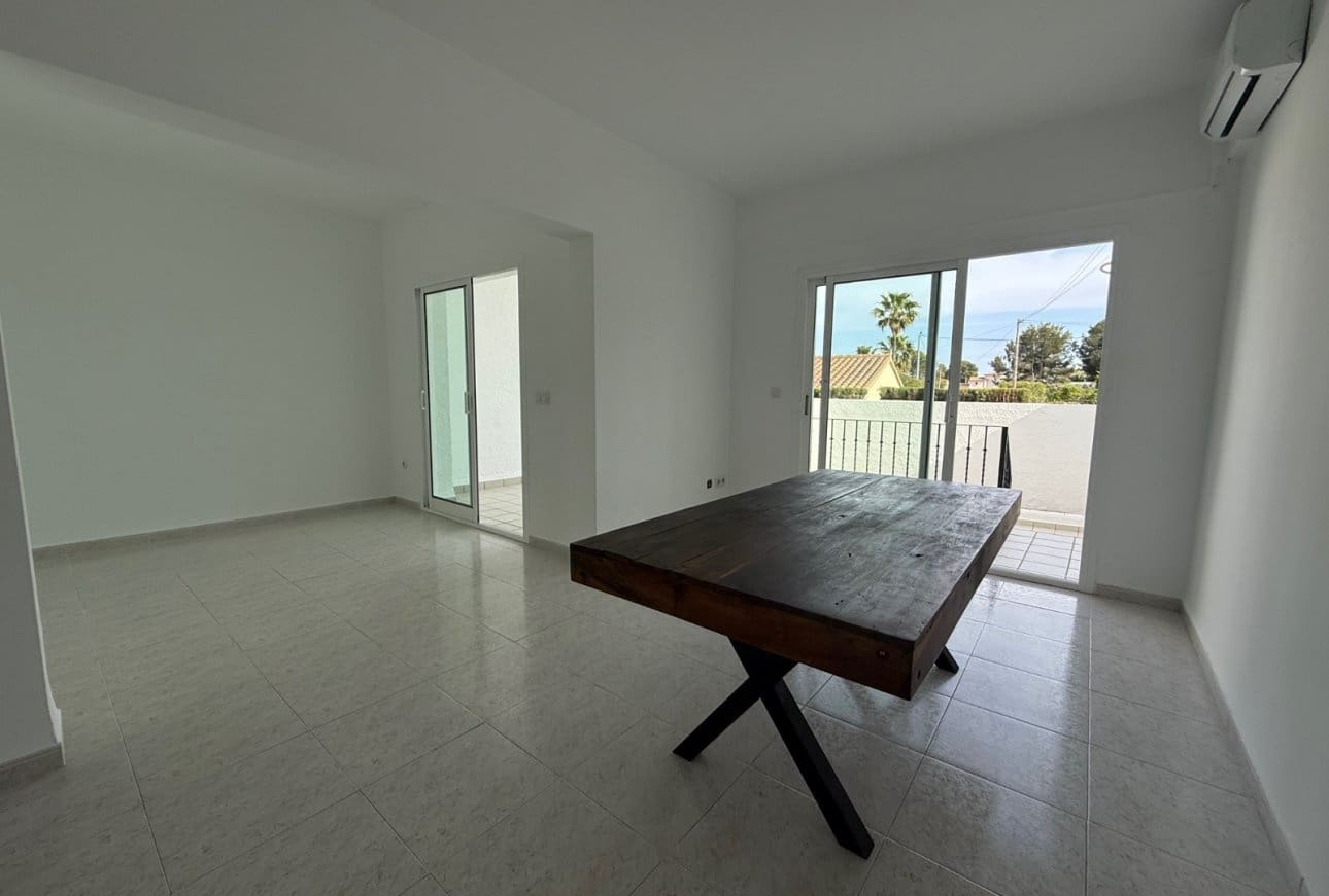 3 quarto Bungalow para venda em Benissa com piscina garagem - 350 000 € (Ref: 4951725)