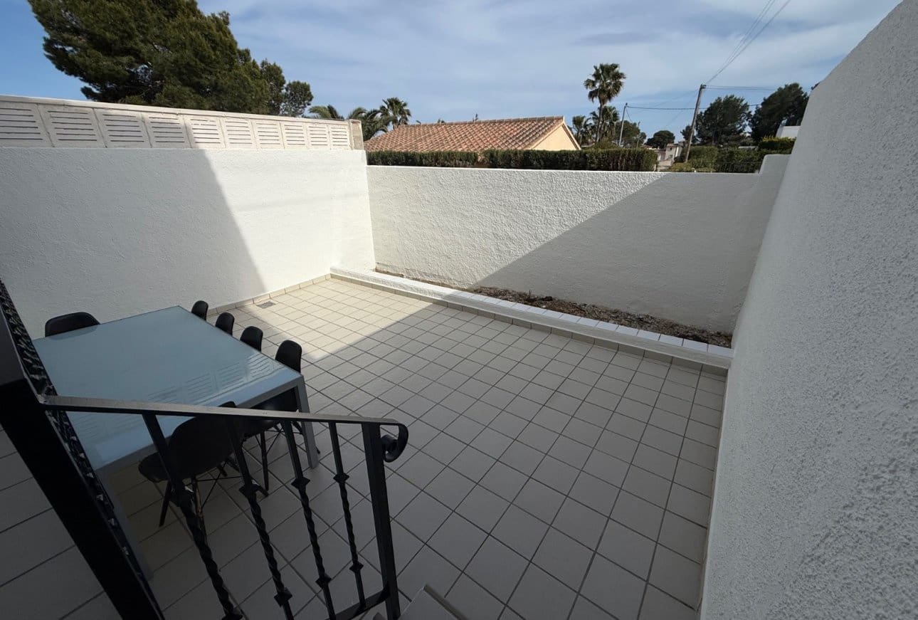 3 quarto Bungalow para venda em Benissa com piscina garagem - 350 000 € (Ref: 4951725)