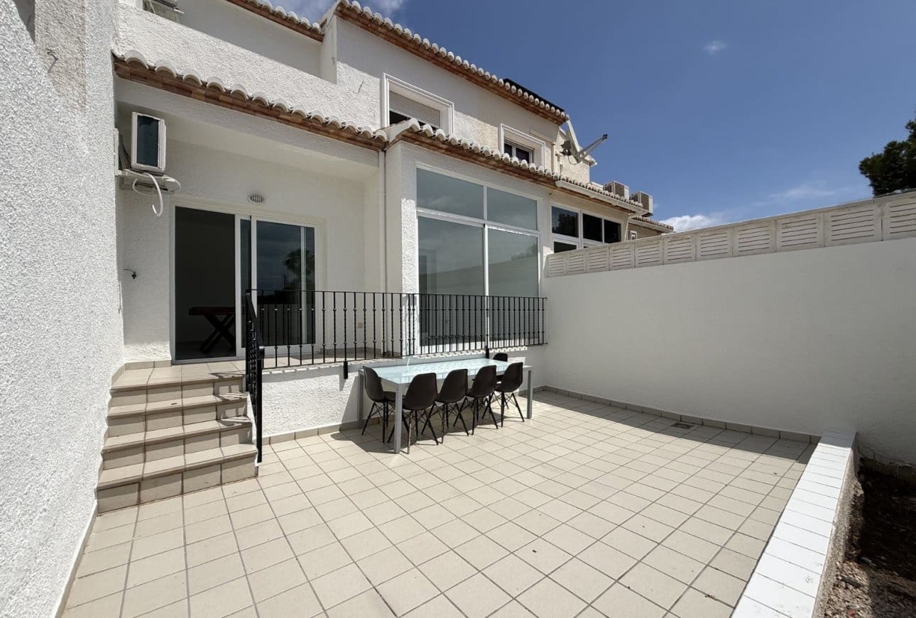 3 bedroom Bungalow for sale in Benissa with pool garage - € 350,000 (Ref: 4951725)