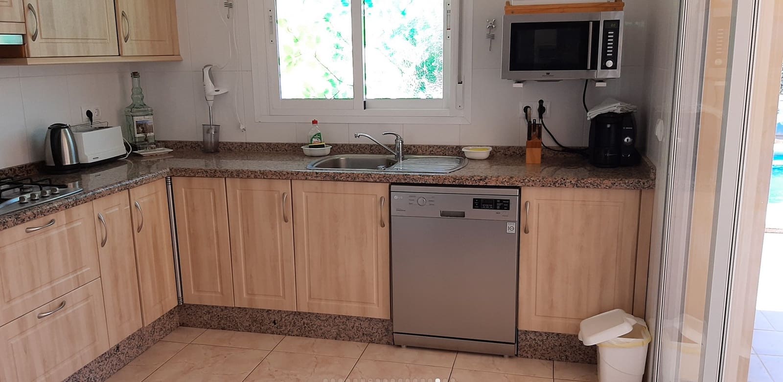4 Zimmer Villa zu verkaufen in Calpe / Calp mit Pool - 600.000 € (Ref: 5928271)