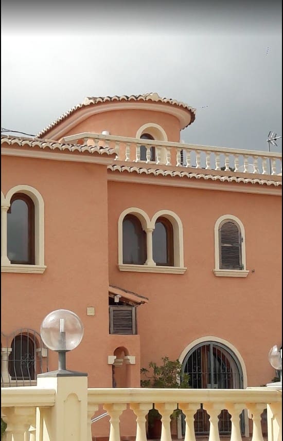 9 bedroom Villa for sale in Benissa with pool garage - € 850,000 (Ref: 6226753)