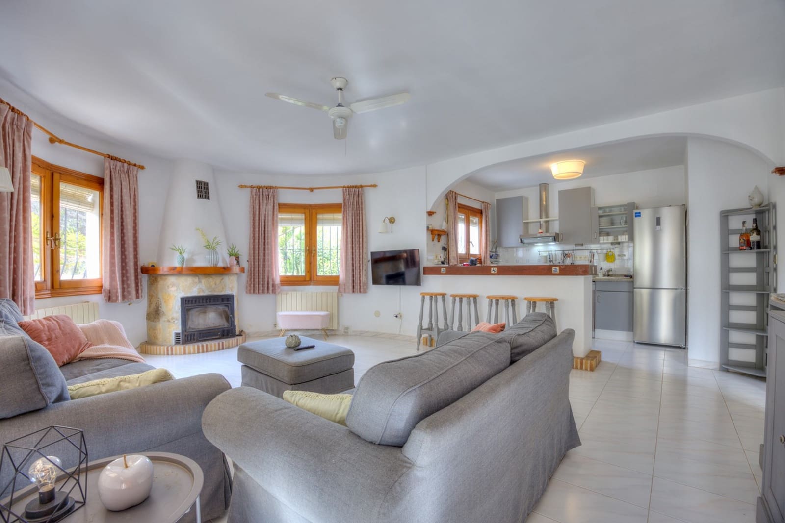 4 quarto Moradia para venda em Moraira com piscina - 550 000 € (Ref: 6435573)