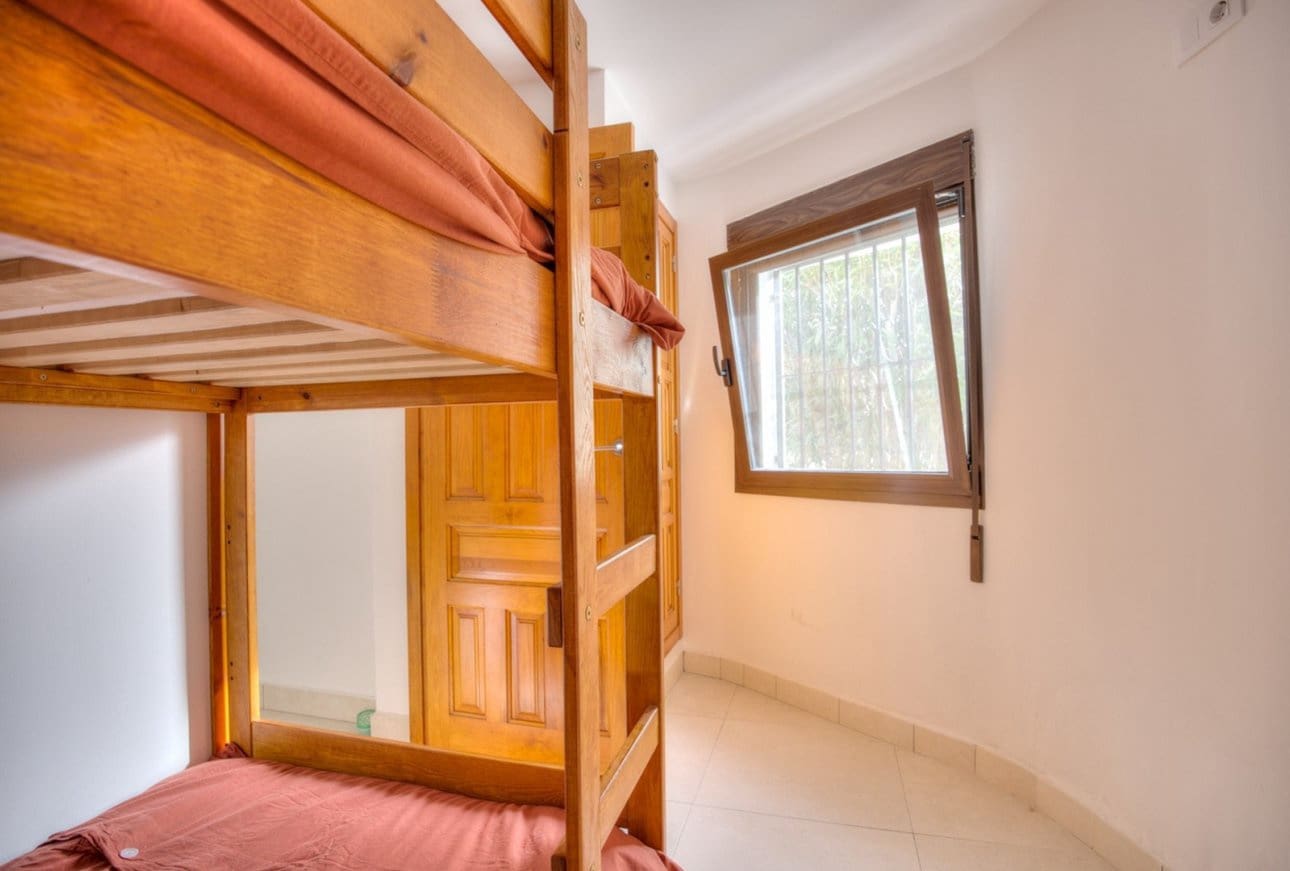 4 Zimmer Villa zu verkaufen in Moraira mit Pool - 550.000 € (Ref: 6435573)