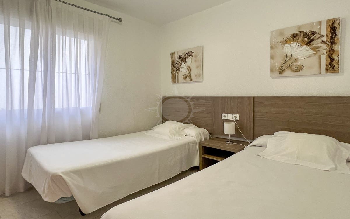 Apartamento de 2 habitaciones en Calpe / Calp en venta con piscina - 265.000 € (Ref: 7313704)