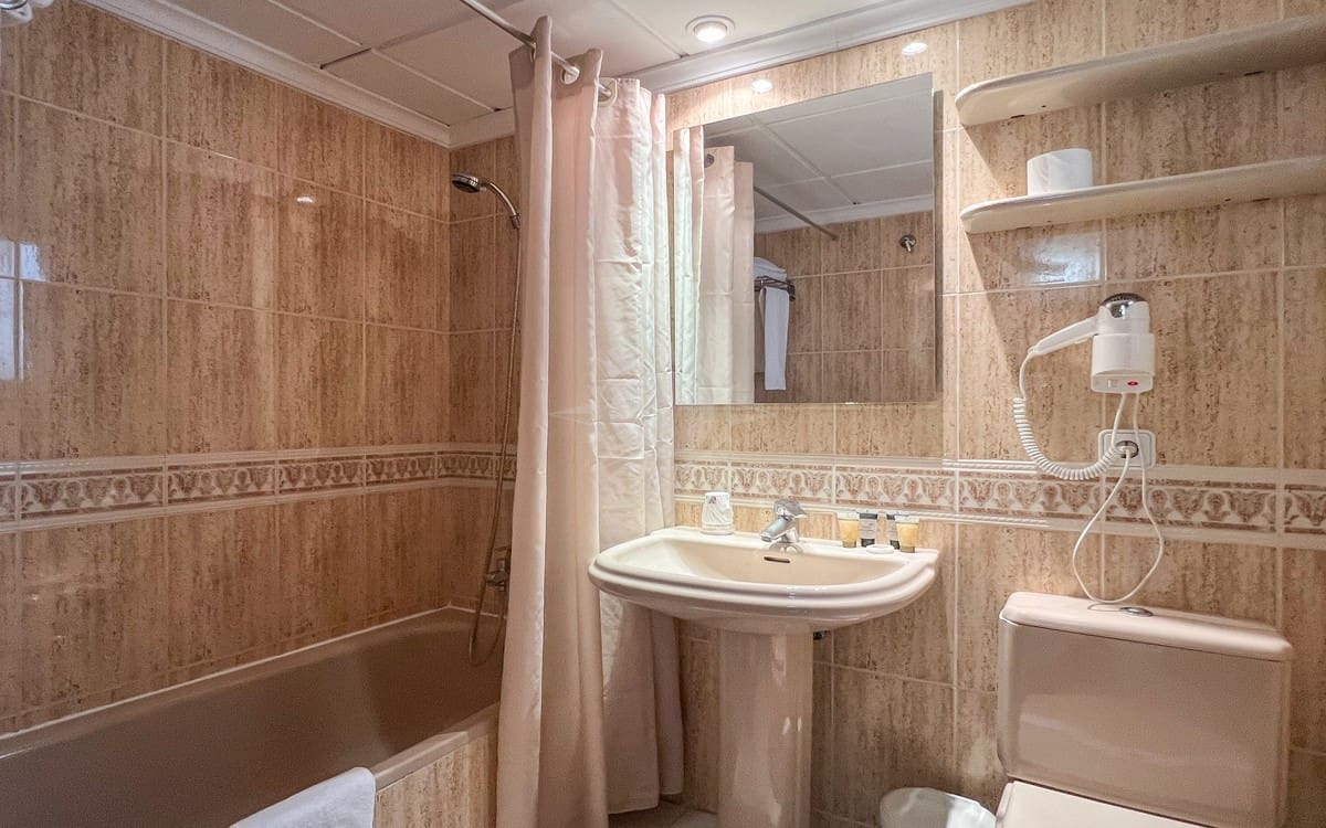 Apartamento de 2 habitaciones en Calpe / Calp en venta con piscina - 265.000 € (Ref: 7313704)