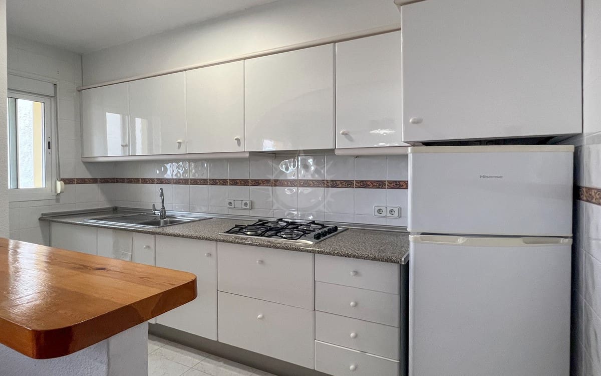 Apartamento de 2 habitaciones en Calpe / Calp en venta con piscina - 265.000 € (Ref: 7313704)