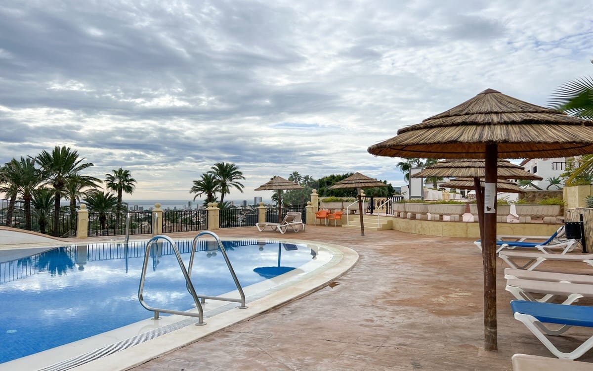 1 Zimmer Apartment zu verkaufen in Calpe / Calp mit Pool - 170.000 € (Ref: 7313705)