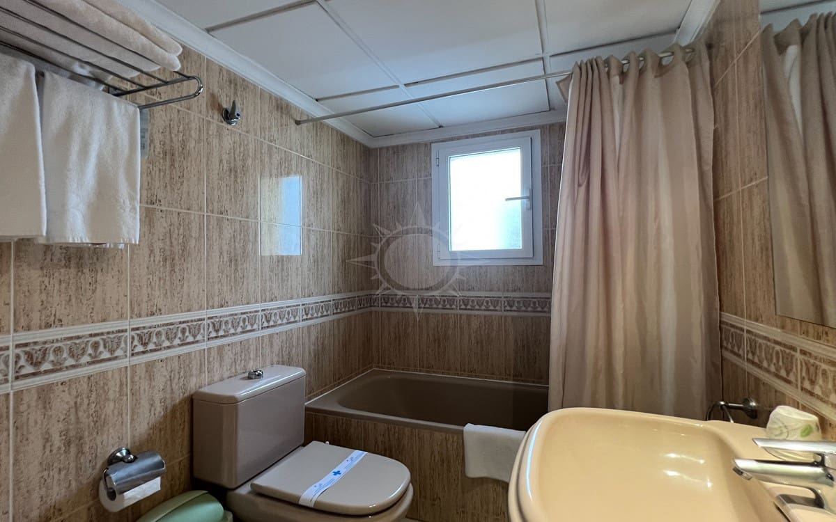 1 Zimmer Apartment zu verkaufen in Calpe / Calp mit Pool - 170.000 € (Ref: 7313705)