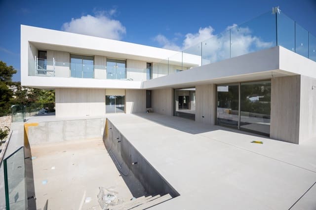 4 slaapkamer Villa te koop in Benissa met zwembad - € 1.550.000 (Ref: 7387933)