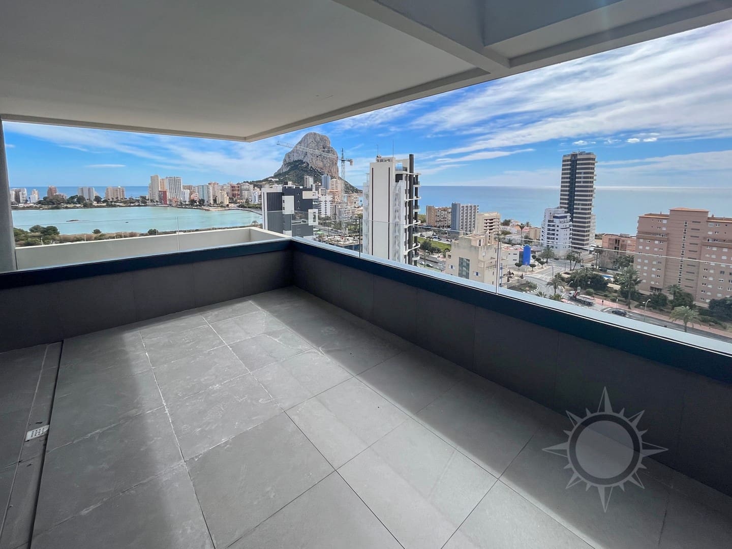 2 Zimmer Apartment zu verkaufen in Calpe / Calp mit Pool - 455.000 € (Ref: 7645877)