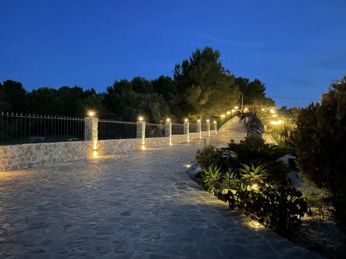 5 slaapkamer Villa te koop in Teulada met zwembad - € 1.395.000 (Ref: 7876675)