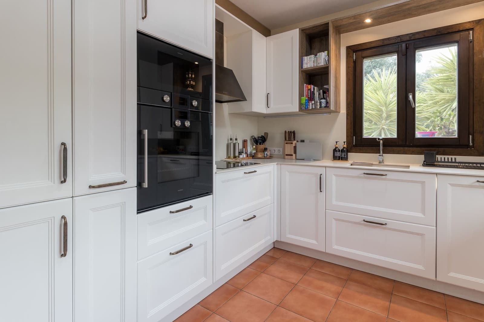 5 slaapkamer Villa te koop in Teulada met zwembad - € 1.395.000 (Ref: 7876675)