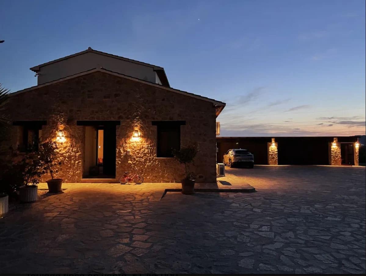 5 slaapkamer Villa te koop in Teulada met zwembad - € 1.395.000 (Ref: 7876675)