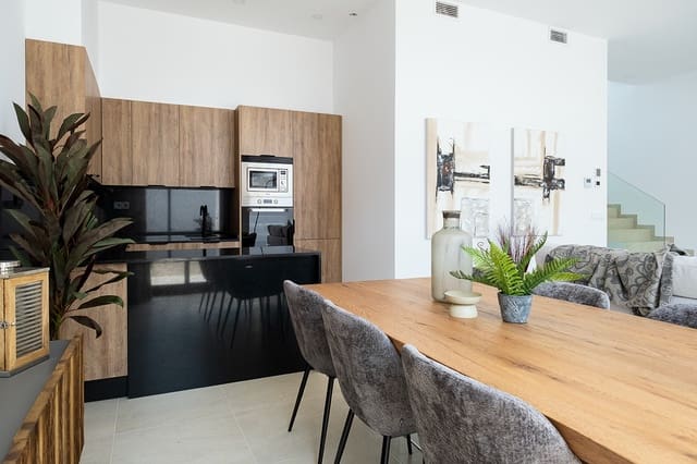 3 chambre Villa/Maison à vendre à Calpe / Calp avec piscine - 755 000 € (Ref: 7890919)