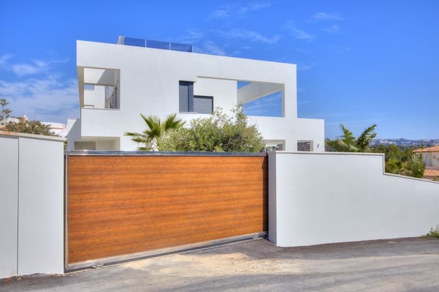 4 Zimmer Villa zu verkaufen in Benissa mit Pool - 2.260.000 € (Ref: 7969019)