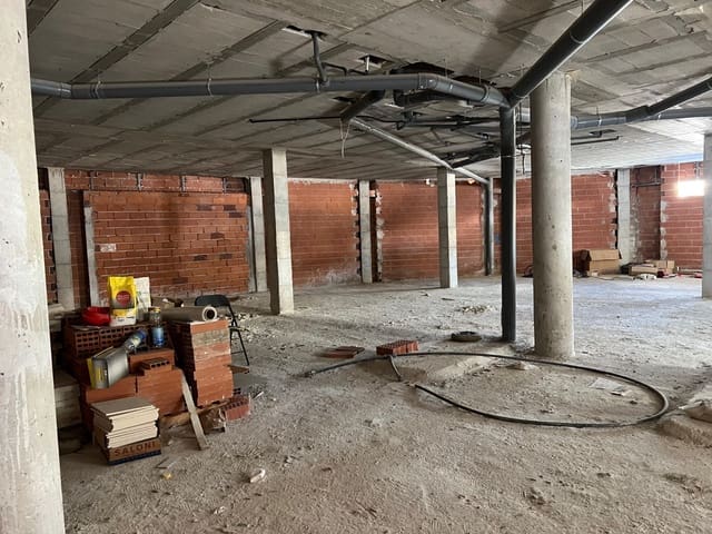 Kommersiell til salgs i Moraira, Teulada-Moraira - € 900 000 (Ref: 8152075)