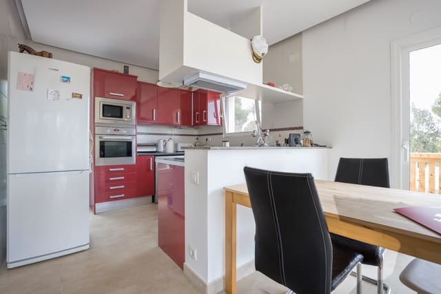 3 slaapkamer Villa te koop in Moraira, Teulada-Moraira met zwembad - € 640.000 (Ref: 8225893)