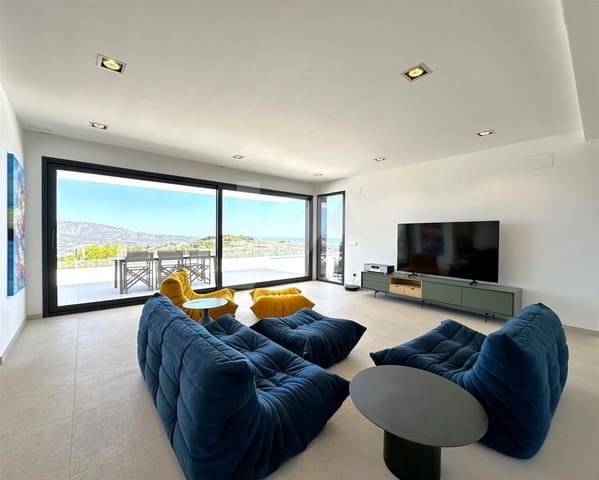 4 Zimmer Villa zu verkaufen in Moraira, Teulada-Moraira mit Pool - 1.590.000 € (Ref: 8473174)