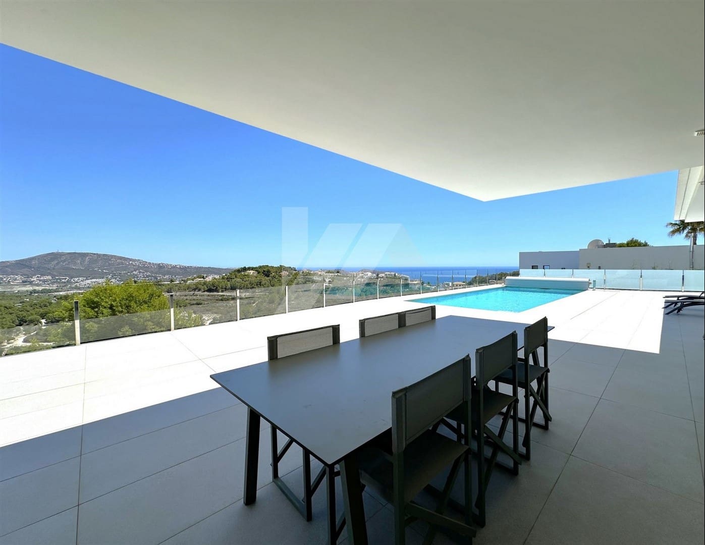 4 Zimmer Villa zu verkaufen in Moraira mit Pool - 1.590.000 € (Ref: 8473174)