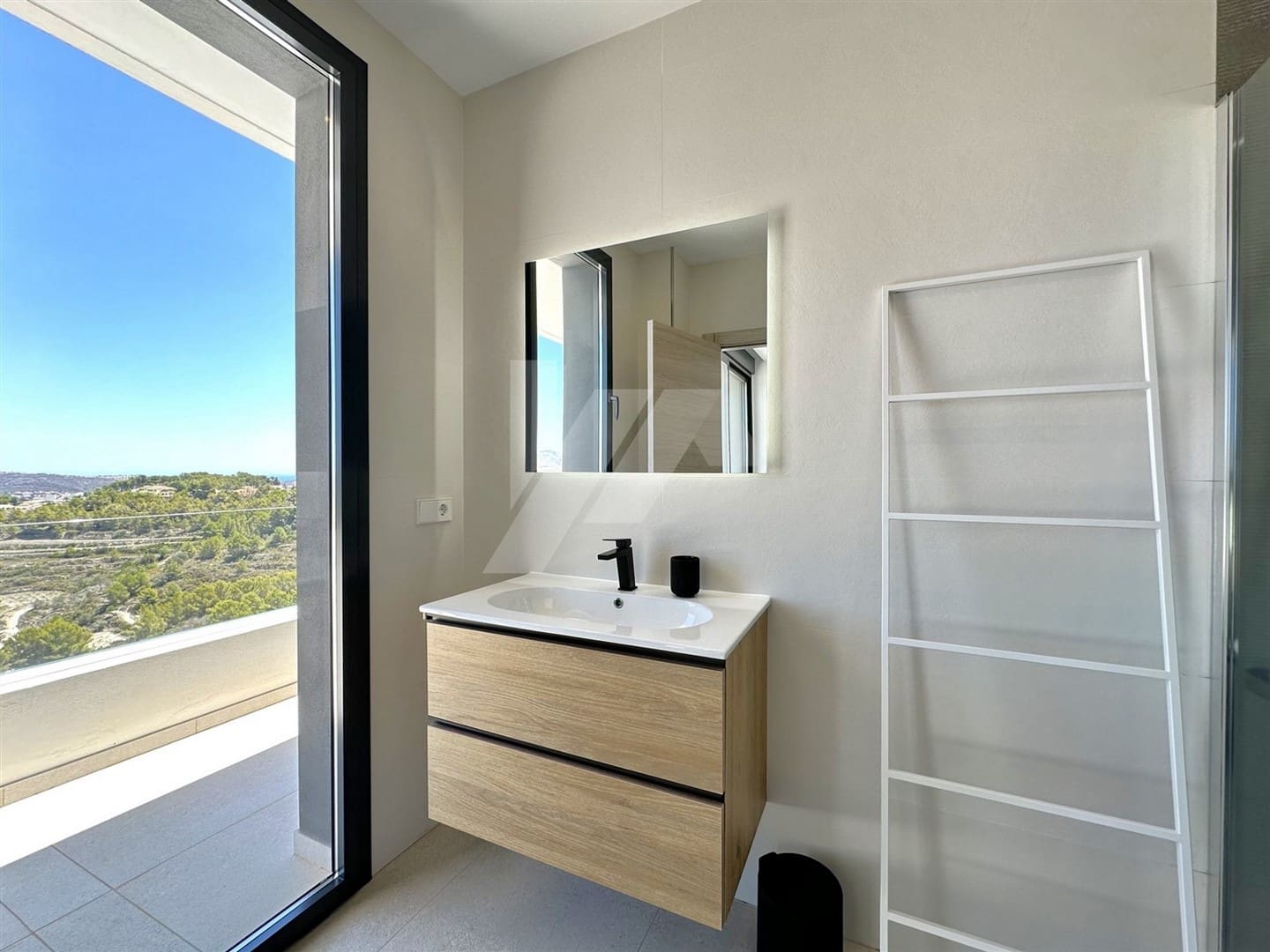 4 Zimmer Villa zu verkaufen in Moraira mit Pool - 1.590.000 € (Ref: 8473174)