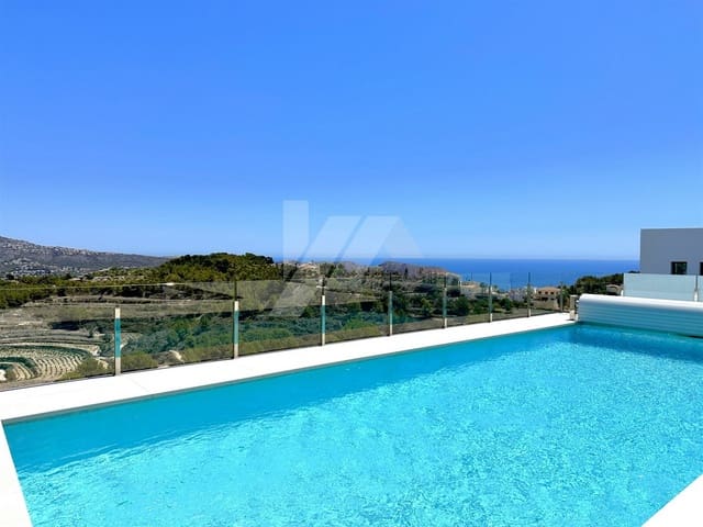 4 Zimmer Villa zu verkaufen in Moraira, Teulada-Moraira mit Pool - 1.590.000 € (Ref: 8473174)