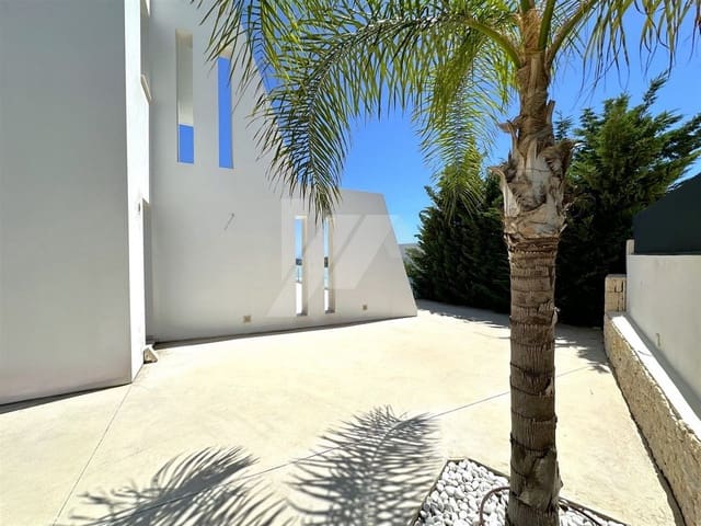 4 Zimmer Villa zu verkaufen in Moraira, Teulada-Moraira mit Pool - 1.590.000 € (Ref: 8473174)