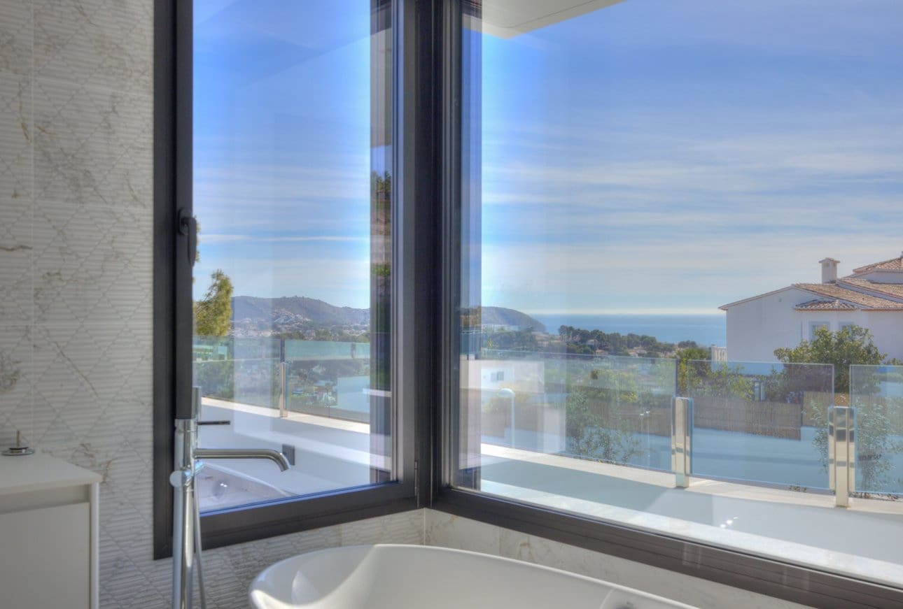 4 slaapkamer Villa te koop in Moraira met zwembad garage - € 1.850.000 (Ref: 8678671)