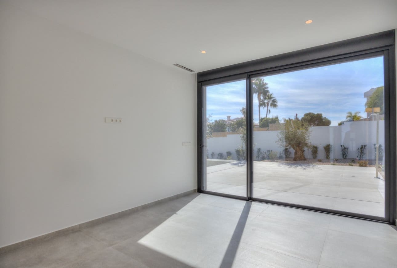 4 slaapkamer Villa te koop in Moraira met zwembad garage - € 1.850.000 (Ref: 8678671)