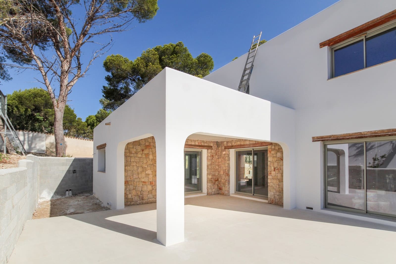 3 soveværelse Villa til salg i Moraira med swimmingpool - € 1.250.000 (Ref: 8678953)