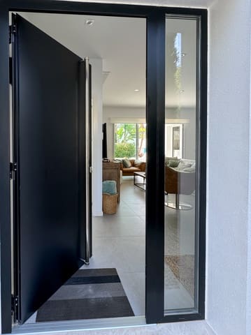 4 makuuhuone Huvila myytävänä paikassa Moraira, Teulada-Moraira mukana uima-altaan - 1 099 000 € (Ref: 8769308)