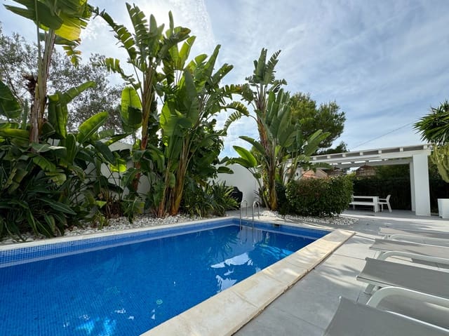 4 makuuhuone Huvila myytävänä paikassa Moraira, Teulada-Moraira mukana uima-altaan - 1 099 000 € (Ref: 8769308)