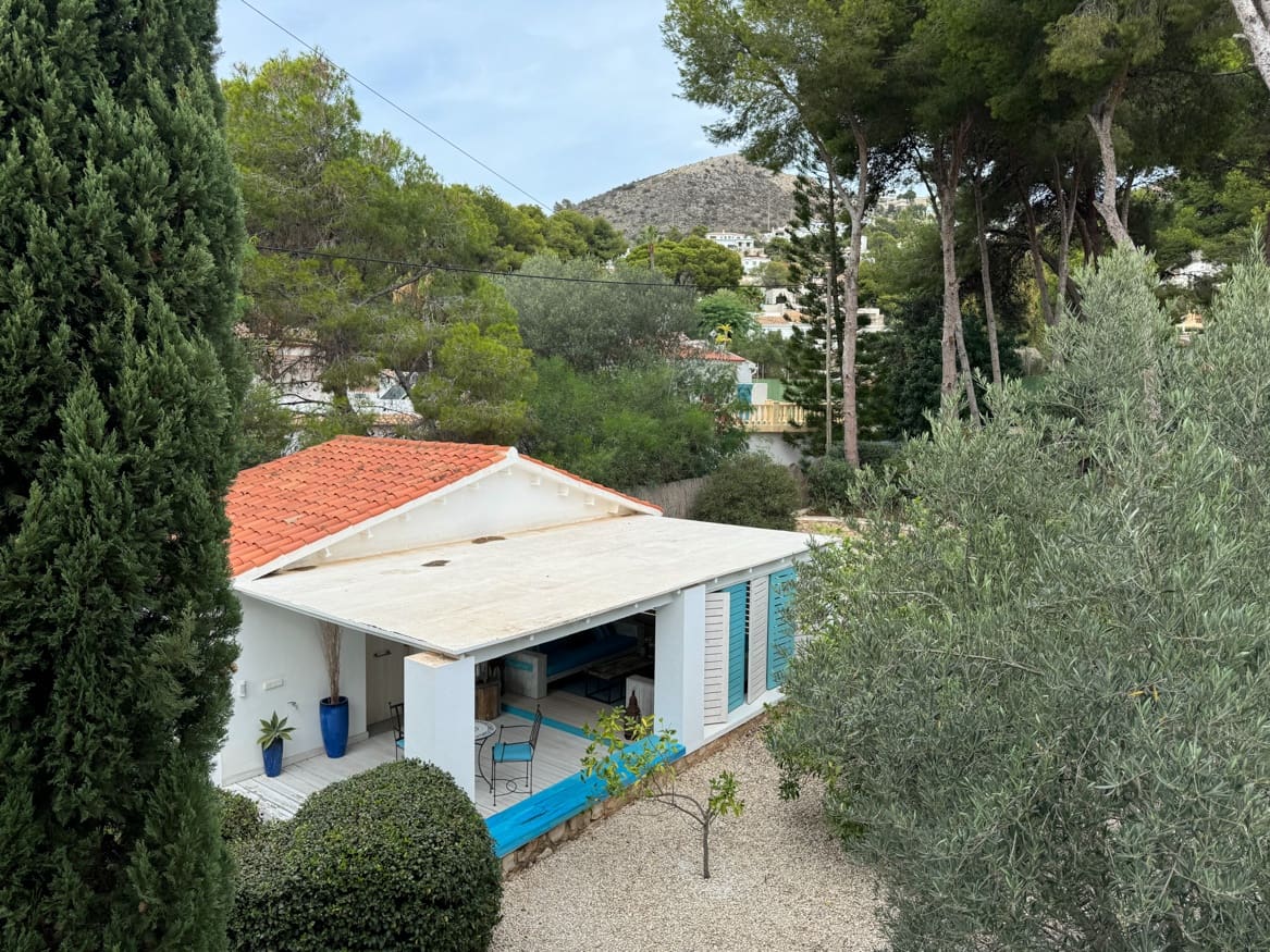 4 makuuhuone Huvila myytävänä paikassa Moraira mukana uima-altaan - 1 099 000 € (Ref: 8769308)