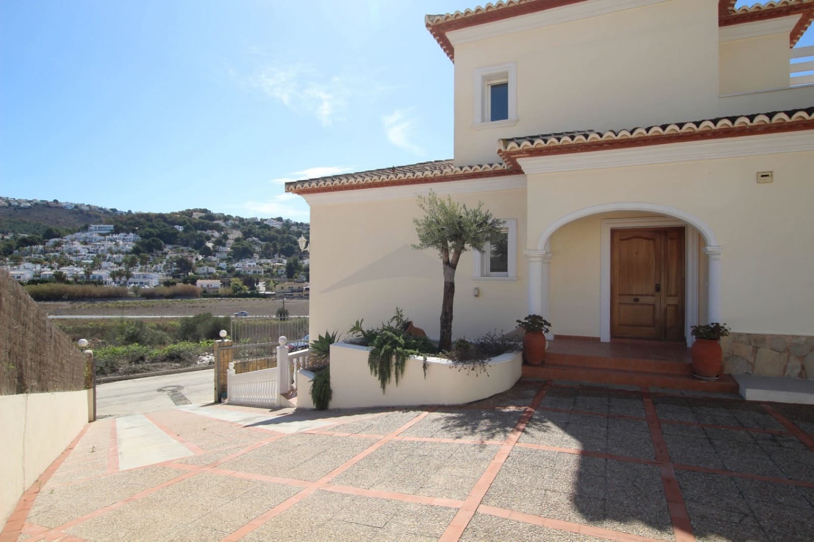 5 makuuhuone Huvila myytävänä paikassa Moraira mukana uima-altaan - 995 000 € (Ref: 8774525)