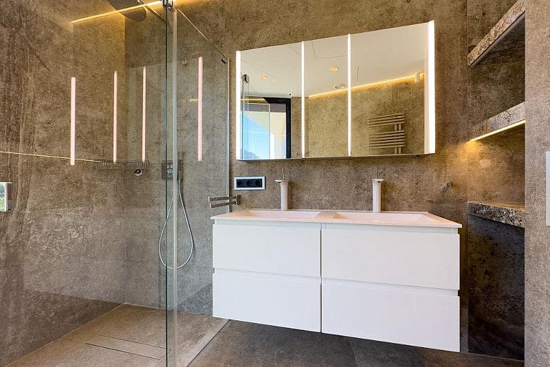 4 bedroom Villa for sale in Calpe / Calp with pool - € 2,850,000 (Ref: 8820578)