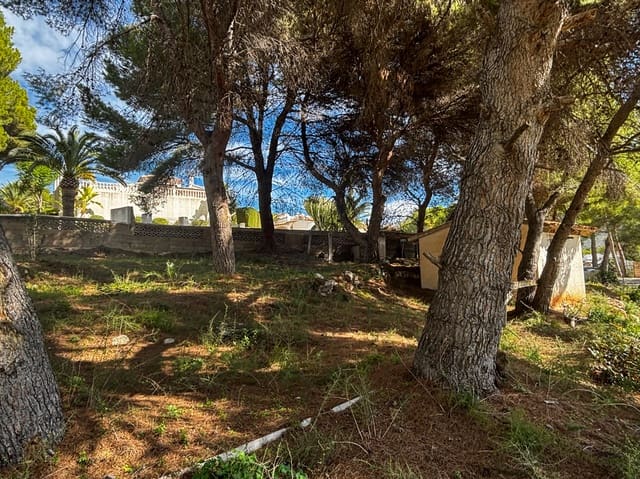 Undeveloped Land for sale in Moraira, Teulada-Moraira - € 800,000 (Ref: 8936197)