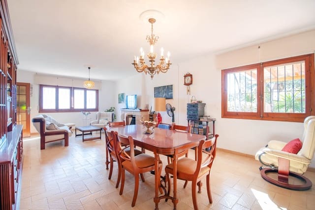 7 Zimmer Villa zu verkaufen in Benissa - 599.000 € (Ref: 8937953)